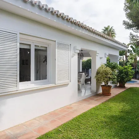 Duque Los Monteros Villa